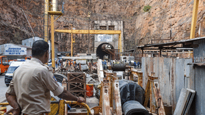 Telangana Tunnel Collapse: തെലങ്കാന ടണല്‍ ദുരന്തം; ‘തൊഴിലാളികളെ ജീവനോടെ രക്ഷിക്കാന്‍ സാധിച്ചെന്ന് വരില്ല’