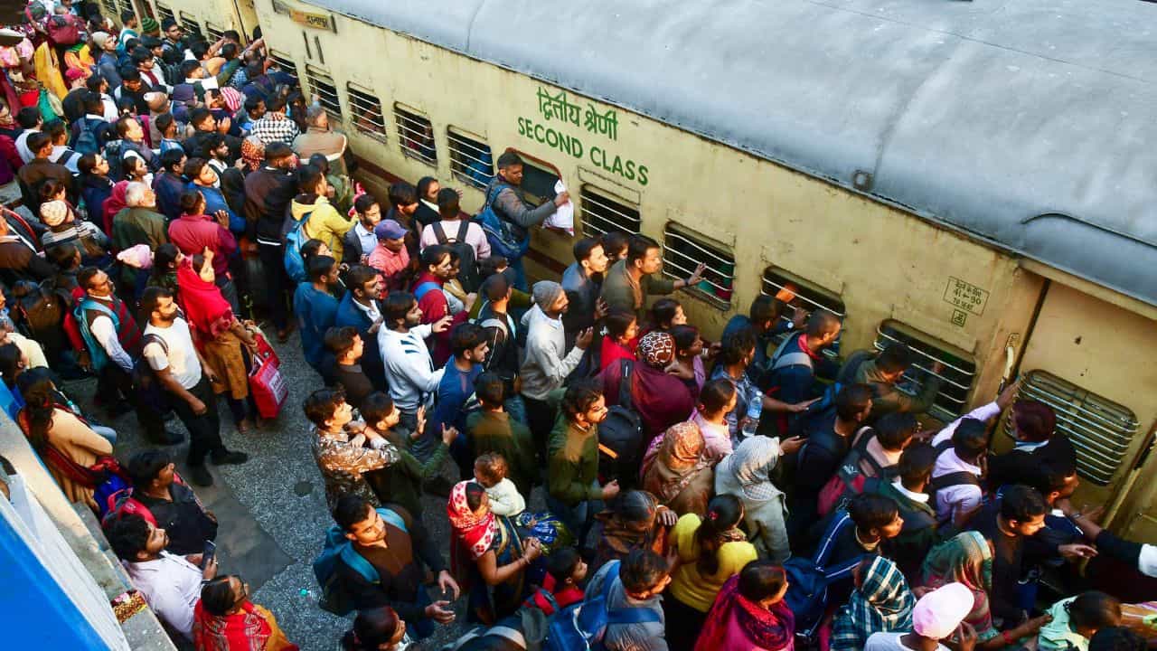 Indian Railway: ഇതെങ്ങനെ പറയും! ഇന്ത്യയില്‍ ഏറ്റവും നീളം കൂടിയ പേരുള്ള റെയില്‍വേ സ്റ്റേഷന്‍ ഇതാണ്‌