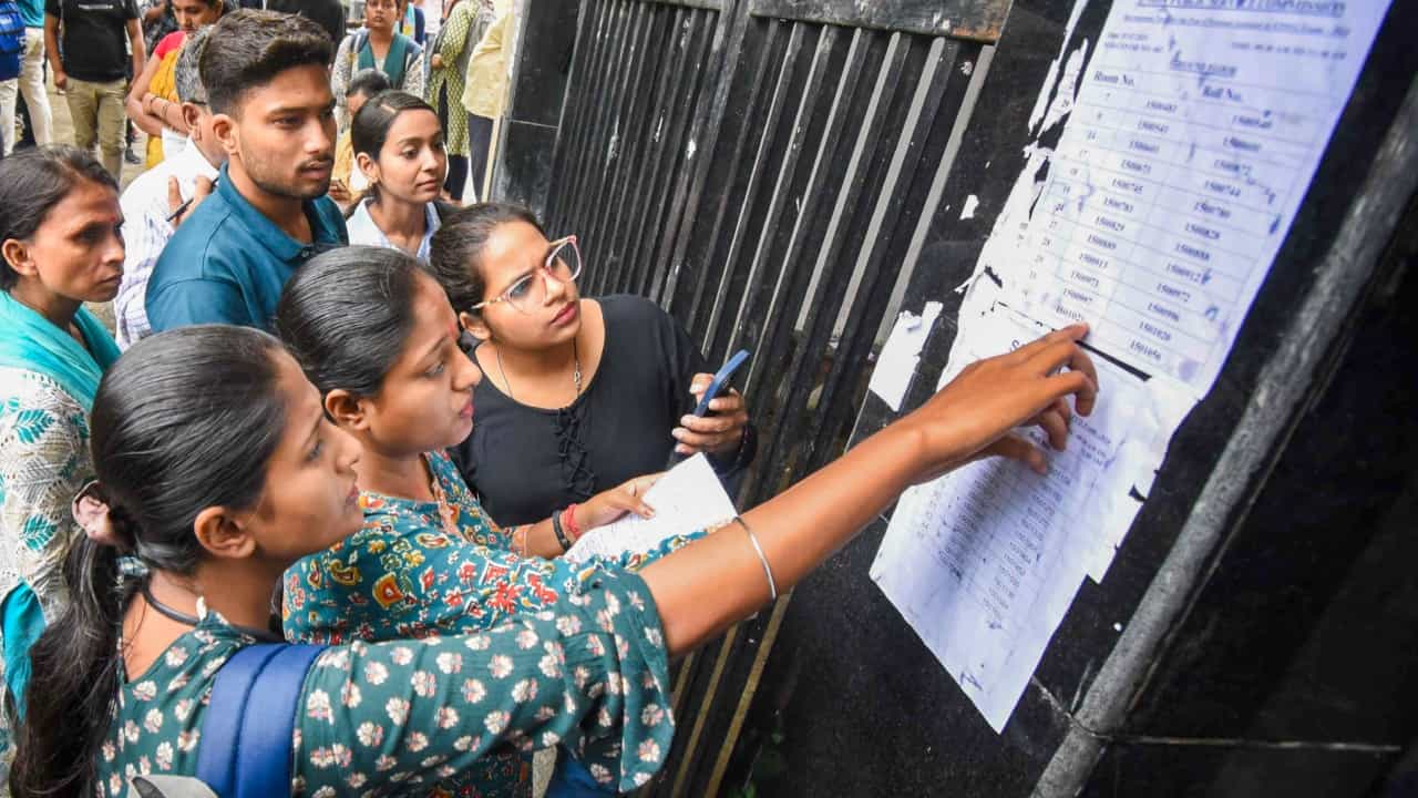 UGC NET 2024: 2024 നെറ്റ് പരീക്ഷയുടെ താത്കാലിക ആൻസർ കീ പുറത്തിറക്കി; ചലഞ്ച് ചെയ്യാനുള്ള മാർഗങ്ങൾ ഇങ്ങനെ