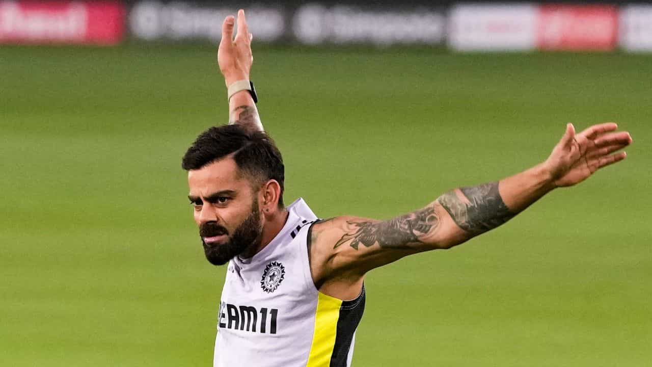 India vs England : ആരാധകർക്ക് ആഘോഷരാവ്! കോലി ഇന്ന് കളിക്കും, വരുൺ ചക്രവർത്തിക്ക് അരങ്ങേറ്റം; ഇംഗ്ലണ്ടിന് ബാറ്റിങ് India vs England : ആരാധകർക്ക് ആഘോഷരാവ്! കോലി ഇന്ന് കളിക്കും, വരുൺ ചക്രവർത്തിക്ക് അരങ്ങേറ്റം; ഇംഗ്ലണ്ടിന് ബാറ്റിങ്