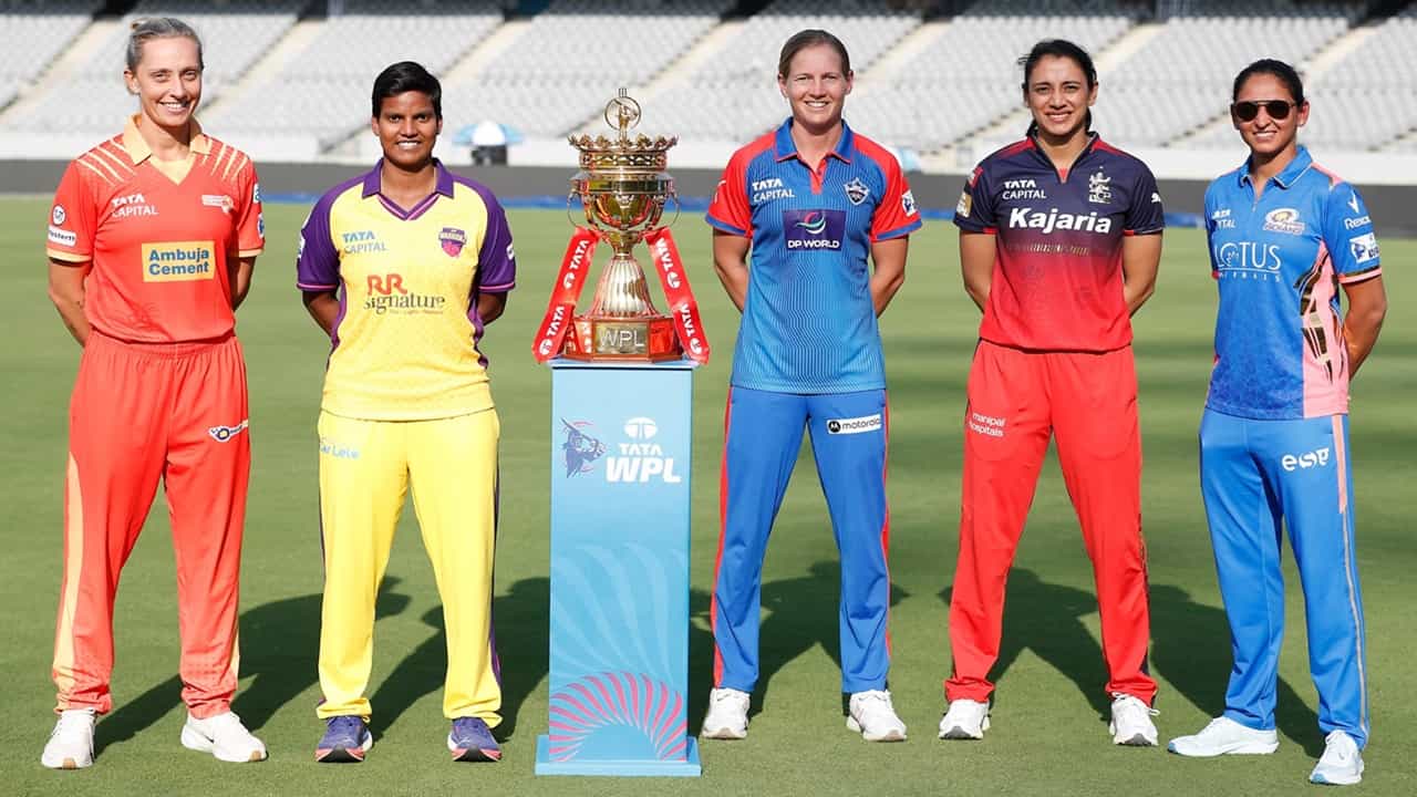 Womens Premier League: വനിതാ ക്രിക്കറ്റ് പൂരത്തിന് ഇന്ന് കൊടിയേറും; ടീമുകളെയും താരങ്ങളെയും പരിചയപ്പെടാം