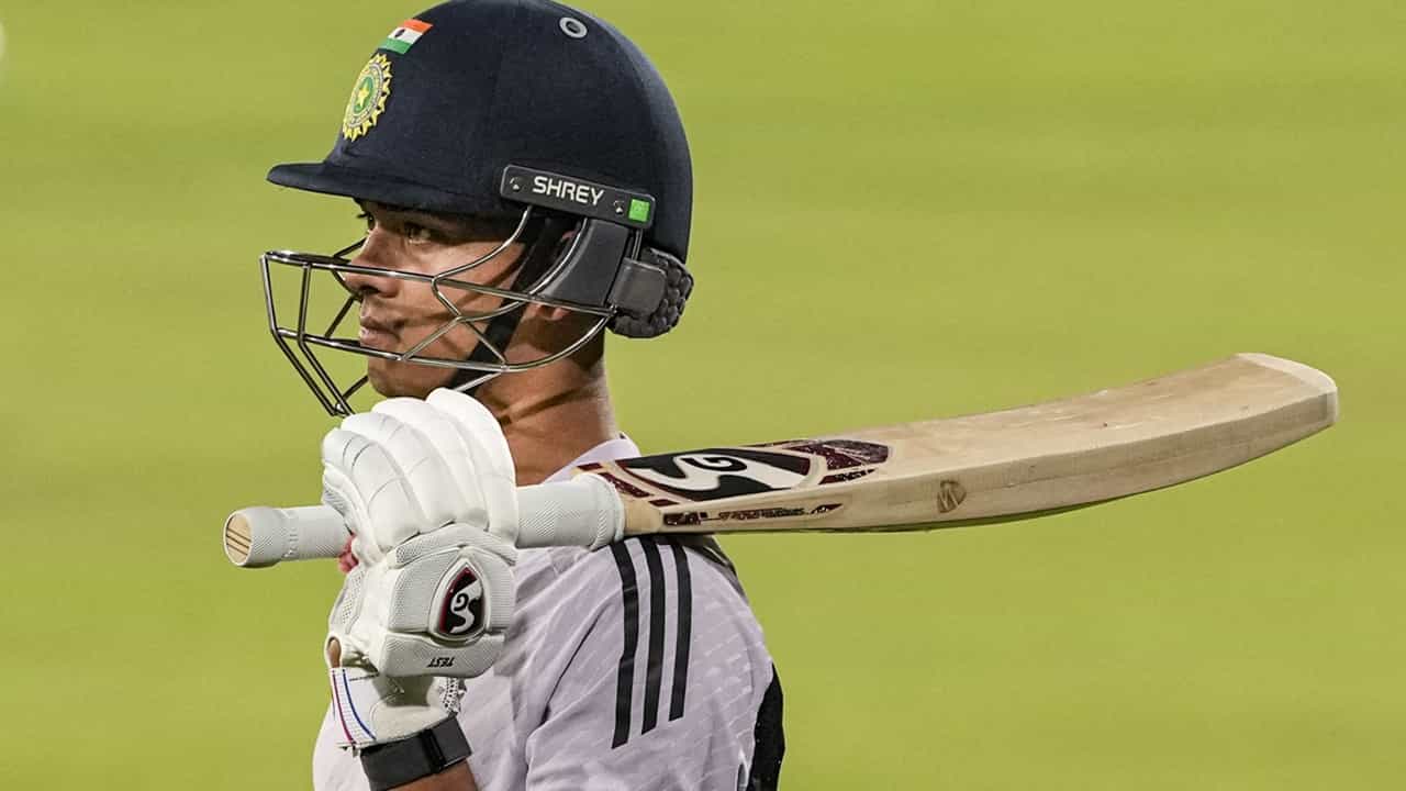 Yashasvi Jaiswal: ചാമ്പ്യന്‍സ് ട്രോഫി ടീമില്‍ നിന്ന് പുറത്തായതിന് പിന്നാലെ അടുത്ത പദ്ധതിയുമായി യശ്വസി ജയ്‌സ്വാള്‍; മുംബൈയ്ക്ക് ആശ്വാസം