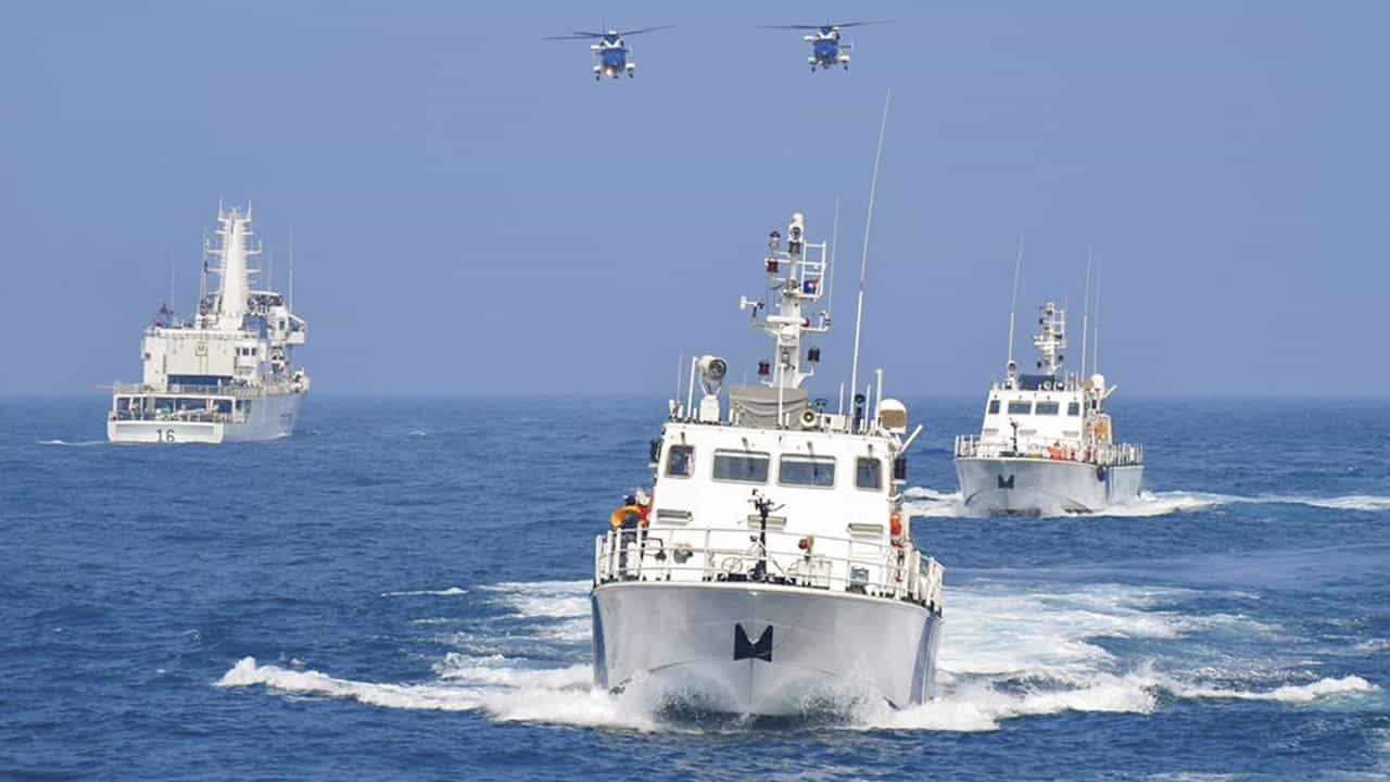 Indian Coast Guard Recruitment: പത്താം ക്ലാസ് മതി, ഇരുപതിനായിരത്തിലധികം ശമ്പളത്തില് കോസ്റ്റ് ഗാര്ഡില് അവസരം Indian Coast Guard Recruitment: പത്താം ക്ലാസ് മതി, ഇരുപതിനായിരത്തിലധികം ശമ്പളത്തില് കോസ്റ്റ് ഗാര്ഡില് അവസരം