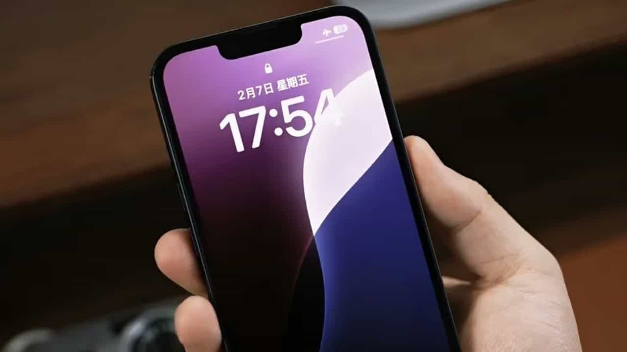 iPhone SE4: വിലകുറഞ്ഞ ഐഫോൺ നാളെ പുറത്തിറങ്ങും; വിശദാംശങ്ങൾ ഇങ്ങനെ