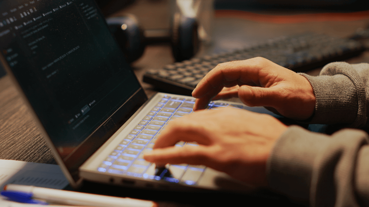 Online Shopping Fraud: വില്പനക്കാർ പല വഴിയും നോക്കും, റിവ്യൂ നോക്കി ഓൺലൈൻ ഷോപ്പിംഗ് നടത്തരുത്; മുന്നറിയിപ്പ്