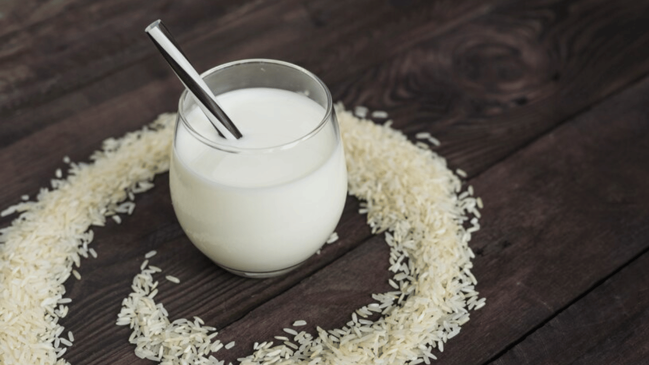 Rice Water Benefits: കഞ്ഞിവെള്ളം വെറുതെ കളയല്ലേ; ഗുണങ്ങൾ ചെറുതൊന്നുമല്ല