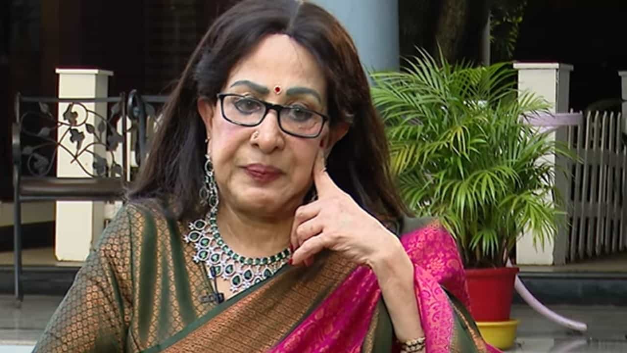Sheela: ആ സിനിമയില്‍ അഭിനയിക്കും വരെ തനിച്ചുകിടന്നിട്ടില്ല, അന്ന് മുതല്‍ അത് നിര്‍ത്തി; ഷീല പറയുന്നു
