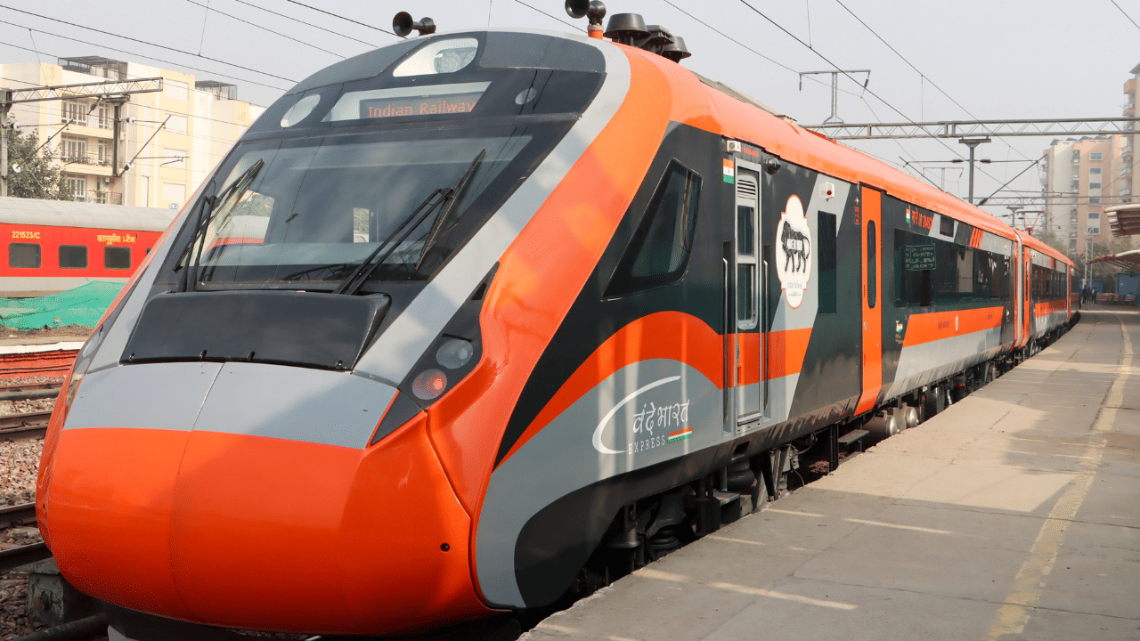 Vande Bharat: മാറ്റങ്ങളുമായി വന്ദേഭാരത്; കേരളത്തിലെ റൂട്ടുകൾ ഇങ്ങനെ, സ്റ്റോപ്പുകൾ എവിടെയെല്ലാം?