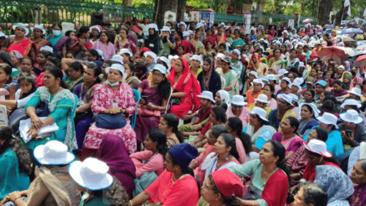 Asha Workers Protest: ആശാ വർക്കർമാരുടെ സമരം 23-ാം ദിവസം; വിഷയം പ്രതിപക്ഷം ഇന്ന് നിയമസഭയിൽ ഉന്നയിക്കും