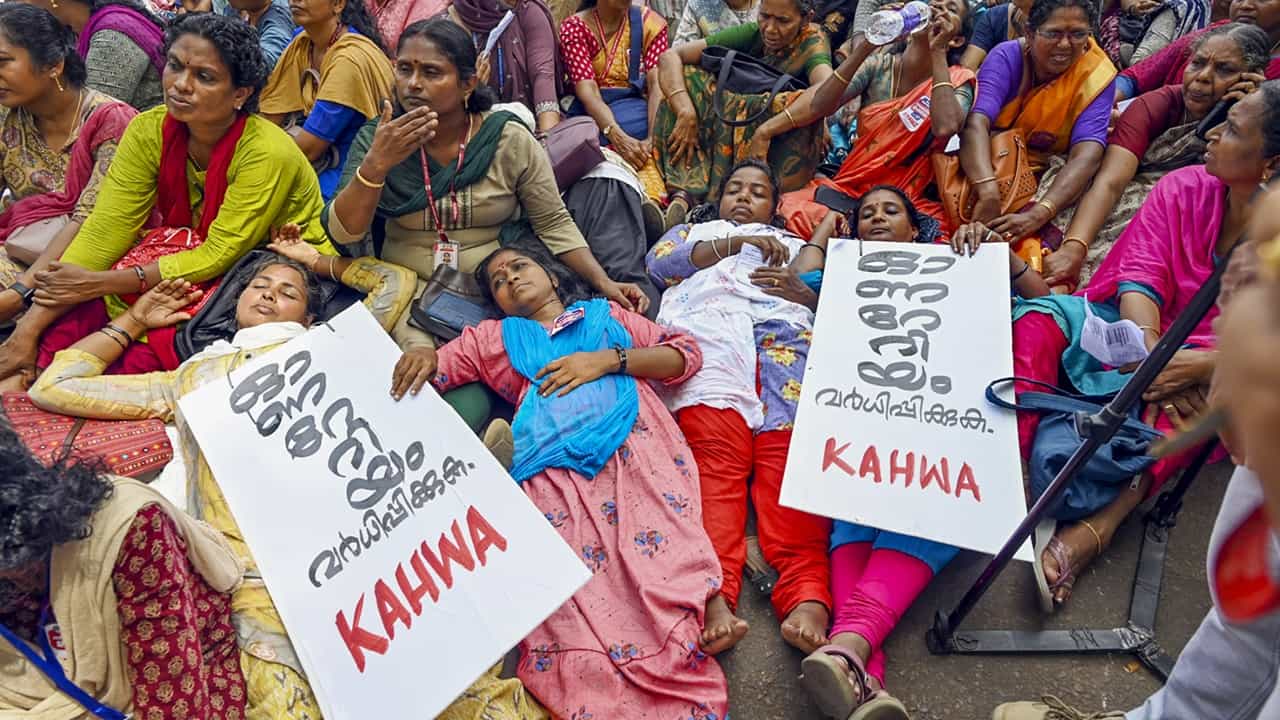 ASHA Workers Protest: സമരം കടുക്കും; ഇന്ന് മുതല്‍ ആശമാരുടെ കൂട്ട ഉപവാസം, വീടുകളിലും പോരാട്ടം തുടരുമെന്ന് പ്രവര്‍ത്തകര്‍