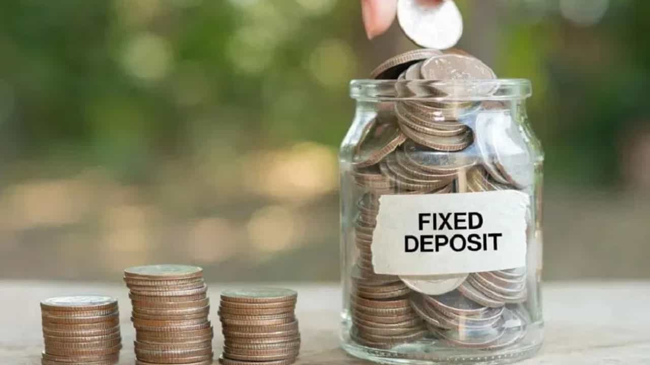 Fixed Deposit Rates: 20000 രൂപക്ക് മുകളിൽ പലിശ കിട്ടും; സർക്കാർ ബാങ്കും, എഫ്ഡി ഇടാൻ