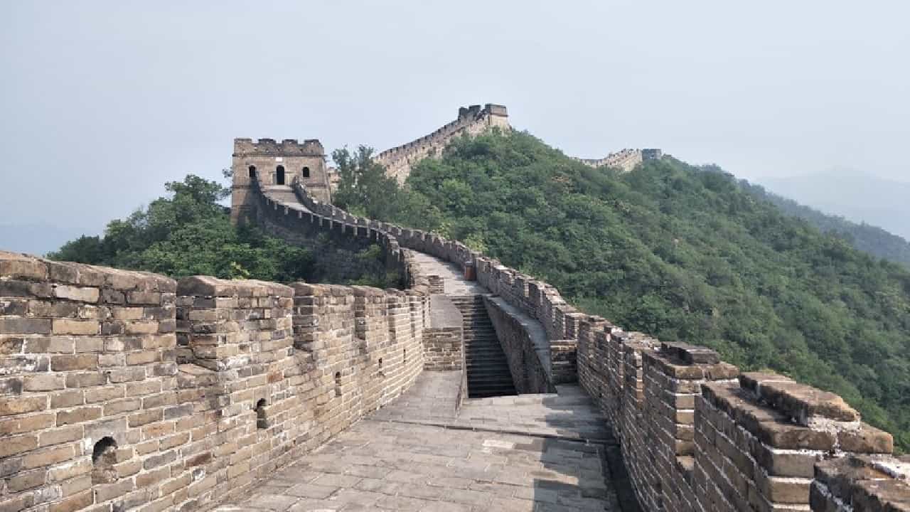 Great Wall Of China: വന്‍മതിലില്‍ അശ്ലീല ഫോട്ടോഷൂട്ട്; ജാപ്പനീസ് വിനോദസഞ്ചാരികളെ നാടുകടത്തി ചൈന