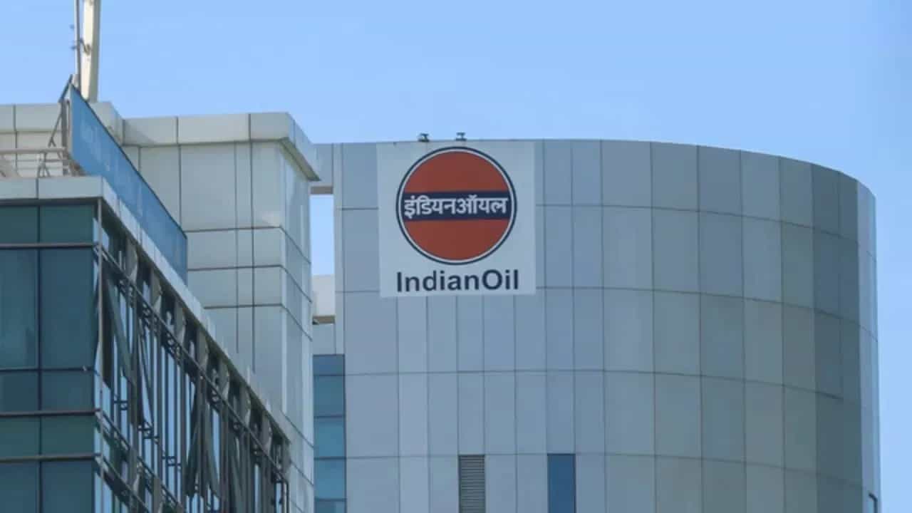 IOCL Recruitment 2025: ഇന്ത്യൻ ഓയിലിൽ അവസരം; 1,60,000 രൂപ വരെ ശമ്പളം, അറിയേണ്ടതെല്ലാം