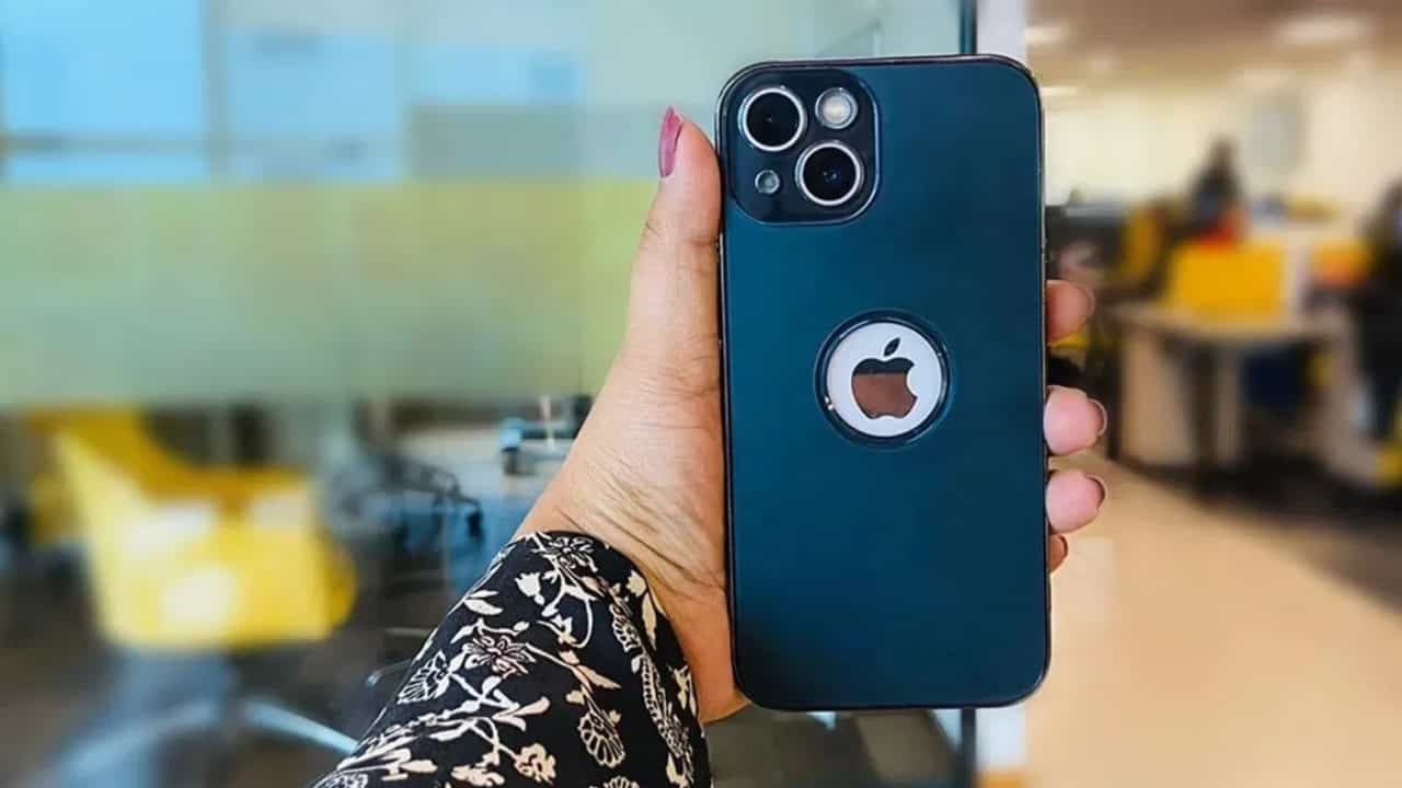 IPhone Update: ഐഫോൺ ഉപയോക്താക്കൾക്ക് ഇനി വിളിക്കാനും മെസ്സേജിംഗിനും  വാട്ട്‌സ്ആപ്പ് ; അറിയേണ്ടത് എന്തൊക്കെ