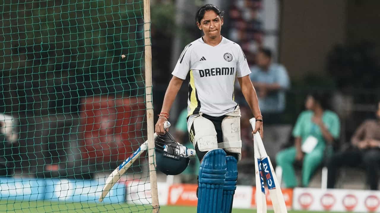 India Triseries: 23 വർഷത്തിന് ശേഷം ഇന്ത്യ ത്രിരാഷ്ട്ര പരമ്പര കളിയ്ക്കുന്നു; എതിരാളികൾ ശ്രീലങ്കയും ദക്ഷിണാഫ്രിക്കയും India Triseries: 23 വർഷത്തിന് ശേഷം ഇന്ത്യ ത്രിരാഷ്ട്ര പരമ്പര കളിയ്ക്കുന്നു; എതിരാളികൾ ശ്രീലങ്കയും ദക്ഷിണാഫ്രിക്കയും
