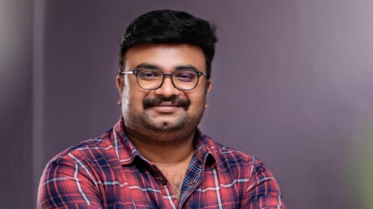Jis Joy: അന്ന് പശുവിനെ കാണിക്കാൻ പറ്റില്ലായിരുന്നു; ഇപ്പോൾ കുഞ്ഞിനെ നിലത്തടിച്ച് കൊല്ലുന്ന സീൻ ഷൂട്ട് ചെയ്യാം: ജിസ് ജോയ്