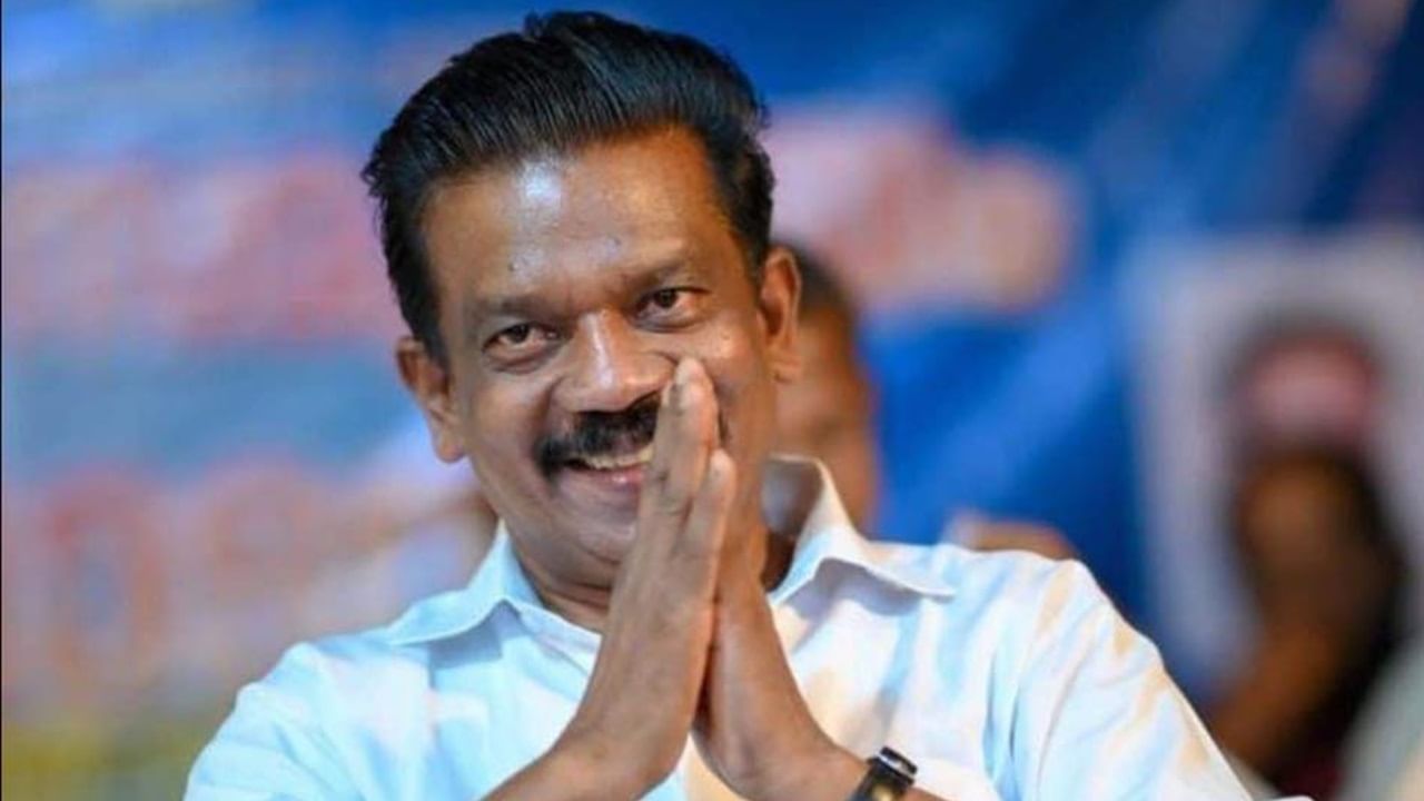 K. Radhakrishnan: ചോദ്യം ചെയ്യലിന് തിങ്കളാഴ്ച ഡല്ഹിയിലെ ഓഫീസില് എത്തണം; കരുവന്നൂര് കേസില് കെ. രാധാകൃഷ്ണന് വീണ്ടും ഇ.ഡി സമന്സ് K. Radhakrishnan: ചോദ്യം ചെയ്യലിന് തിങ്കളാഴ്ച ഡല്ഹിയിലെ ഓഫീസില് എത്തണം; കരുവന്നൂര് കേസില് കെ. രാധാകൃഷ്ണന് വീണ്ടും ഇ.ഡി സമന്സ്