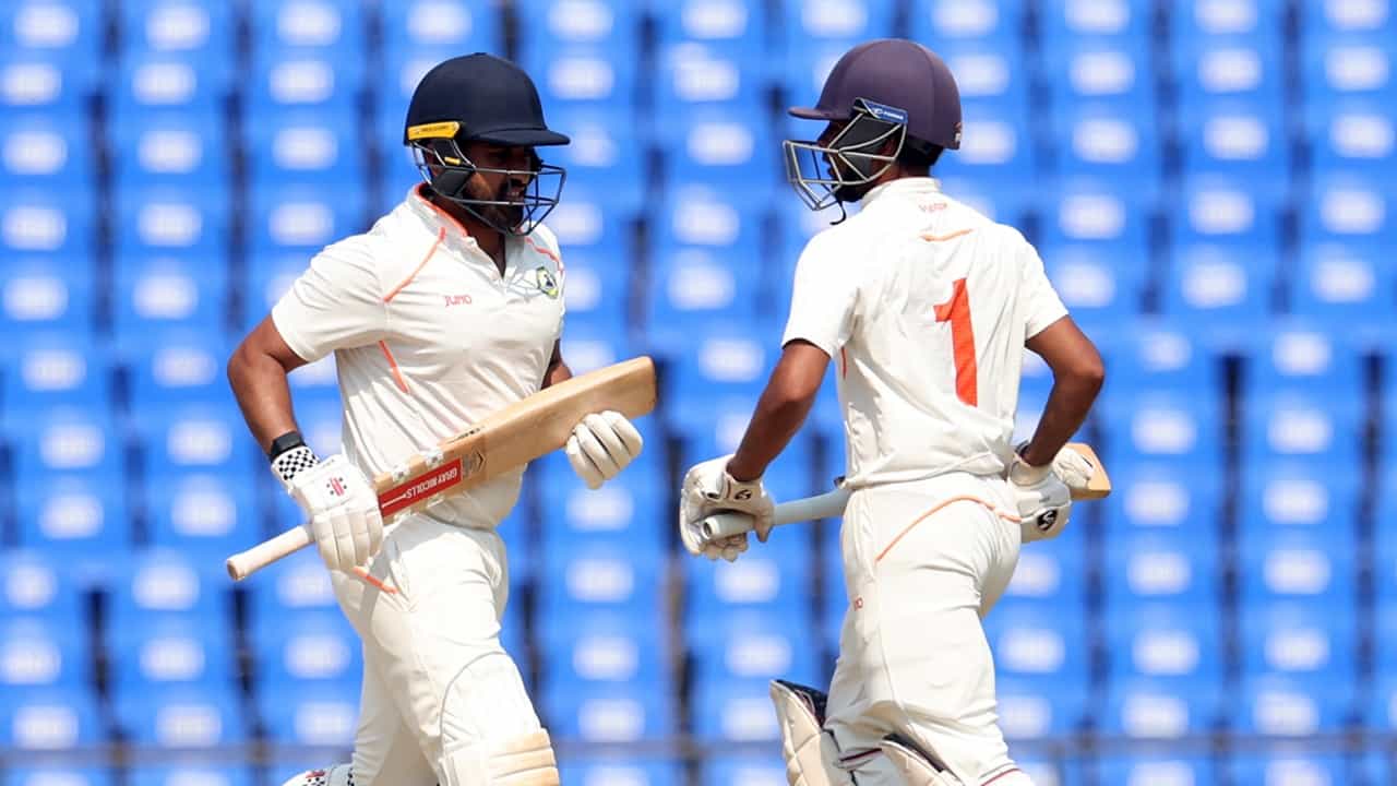 Ranji Trophy: കിരീടത്തിന് തൊട്ടരികെ വിദര്‍ഭ; അത്ഭുതങ്ങളില്‍ പ്രതീക്ഷയര്‍പ്പിച്ച് കേരളം