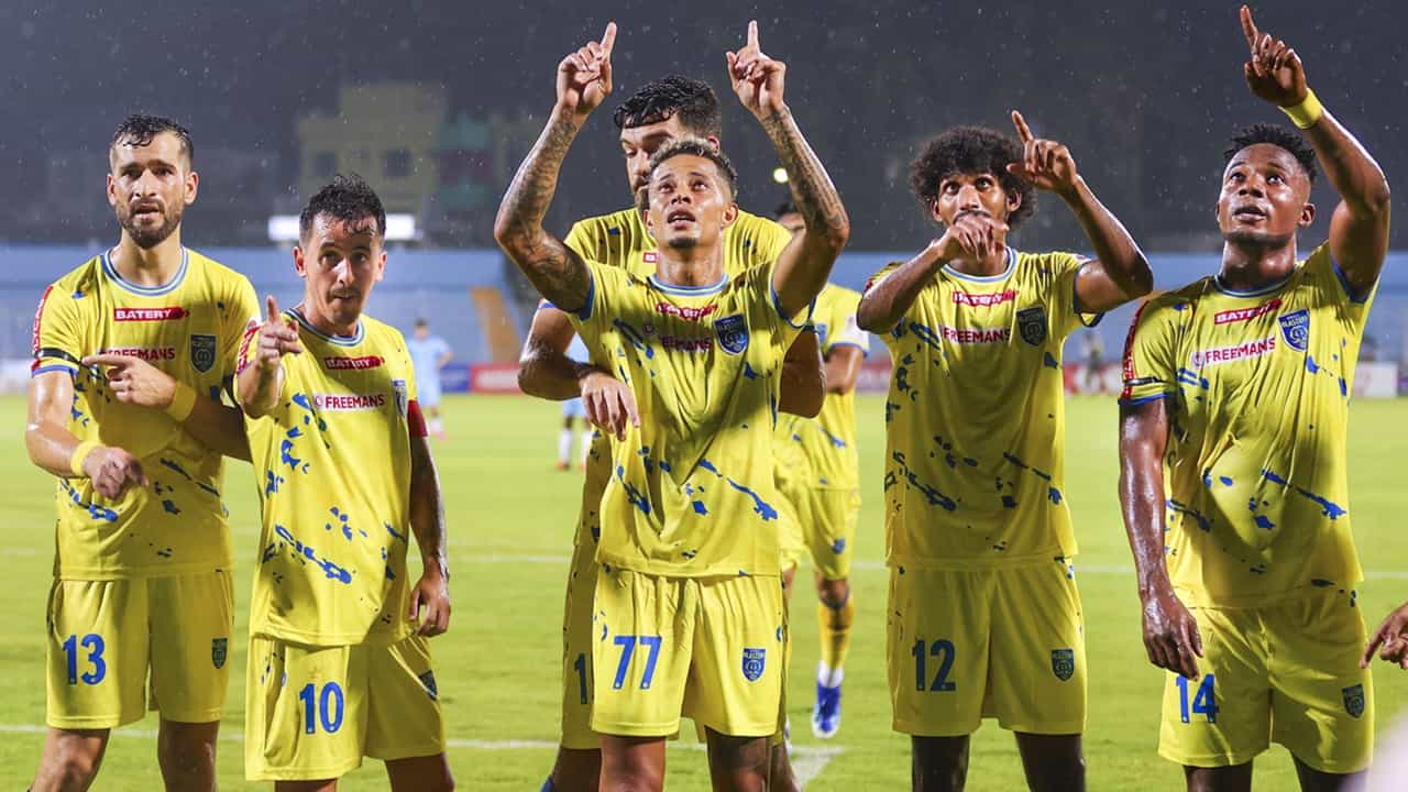 Kerala Blasters Vs Mumbai City: അഭിമാന പോരാട്ടത്തിന് കൊമ്പന്‍മാര്‍ ഇറങ്ങുന്നു, സീസണിലെ അവസാന ഹോം മാച്ച്; കേരള ബ്ലാസ്‌റ്റേഴ്‌സ്-മുംബൈ സിറ്റി മത്സരം എവിടെ കാണാം?