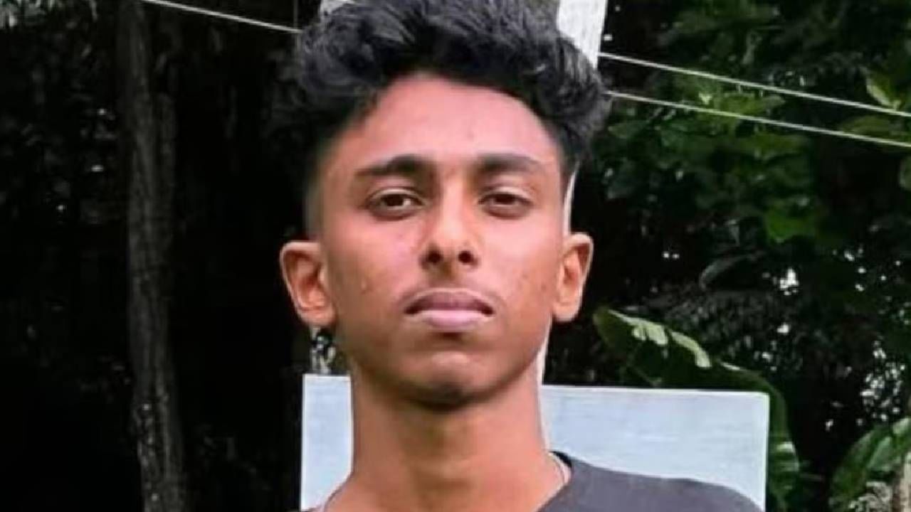 Kottayam Nursing Student Death : കോട്ടയത്ത് ടിപ്പർ ലോറിക്കു പിന്നിൽ സ്കൂട്ടർ ഇടിച്ച് നഴ്സിങ് വിദ്യാർഥിക്ക് ദാരുണാന്ത്യം