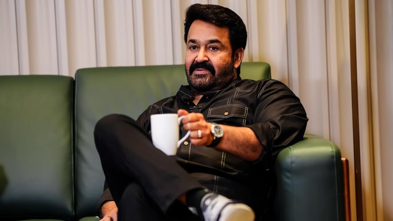 പാചകം ചെയ്യാന് ഇഷ്ടമാണ്. ജാപ്പനീസ് ഭക്ഷണം വളരെ ഇഷ്ടമാണ്. ജാപ്പനീസ് ഭക്ഷണം പാകം ചെയ്യാറുണ്ട്. വീട്ടില് ഒരു ടെപ്പന്യാക്കി (ജാപ്പനീസ് കുക്കിങ് രീതി) ടീം ഉണ്ട്. ഭക്ഷണത്തിനായി മാത്രം ചെയ്യുന്ന ഒരു വലിയ സംഘം കൂടെയുണ്ടെന്നും മോഹന്ലാല് പറഞ്ഞു (Image Credits: Social Media)