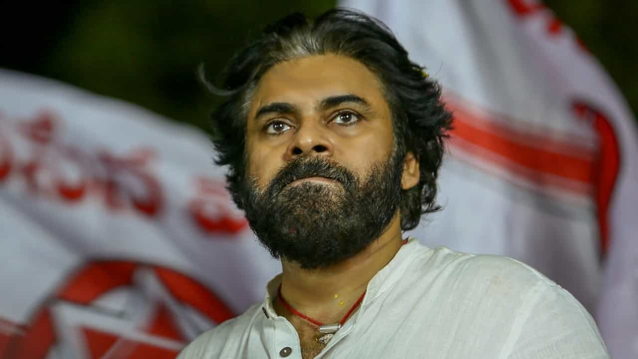 Pawan Kalyan: തമിഴ് സിനിമ ഹിന്ദിയിൽ ഡബ്ബ് ചെയ്ത് പൈസ വേണം; പക്ഷെ ഹിന്ദിയോട് എതിർപ്പ്- പവൻ കല്യാൺ