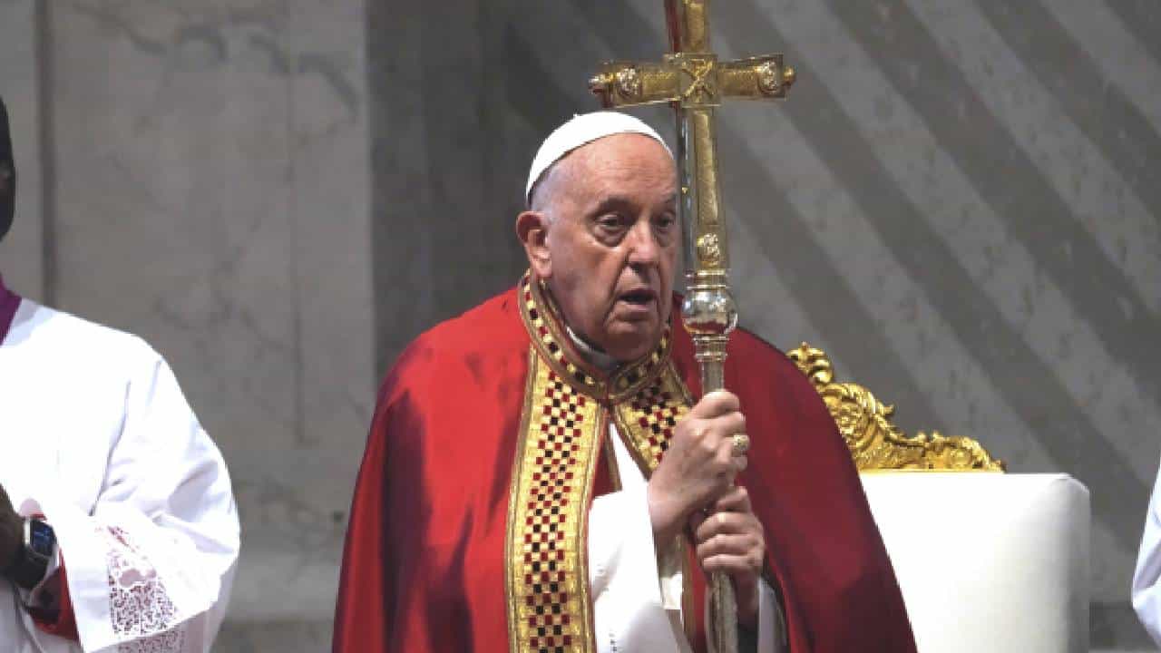 Pope Francis Health: മാർപാപ്പയുടെ ആരോഗ്യനില അതീവ ഗുരുതരം; വെൻ്റിലേറ്ററിലേക്ക് മാറ്റി