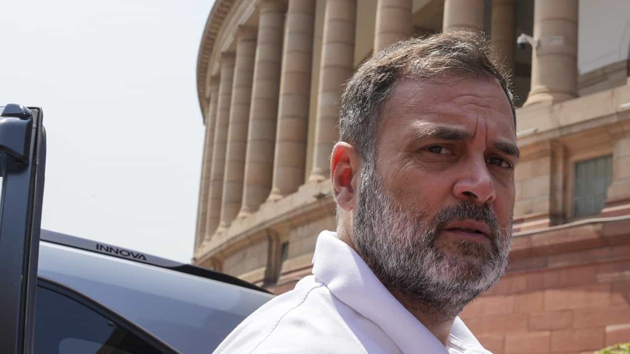 Rahul Gandhi: രാഹുല്‍ ഗാന്ധിയെ സംസാരിക്കാന്‍ അനുവദിക്കുന്നില്ല, പ്രതിപക്ഷത്തെ നിശബ്ദമാക്കാന്‍ ശ്രമം; ലോക്‌സഭ സ്പീക്കര്‍ക്ക് ഇന്ത്യാ മുന്നണിയുടെ പരാതി