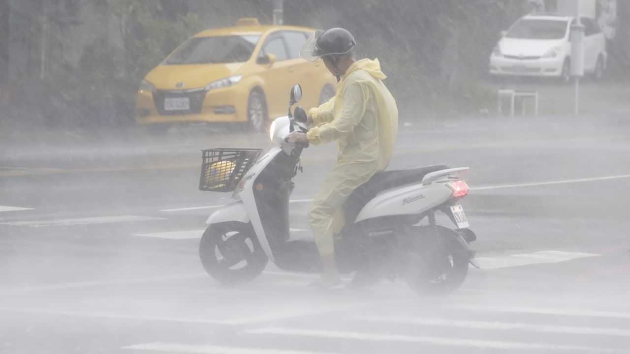 Kerala Rain Alert: ‌സംസ്ഥാനത്ത് ശക്തമായ മിന്നലോട് കൂടിയ മഴയ്ക്ക് സാധ്യത; ഒൻപത് ജില്ലകളിൽ ഓറഞ്ച് അലർട്ട്