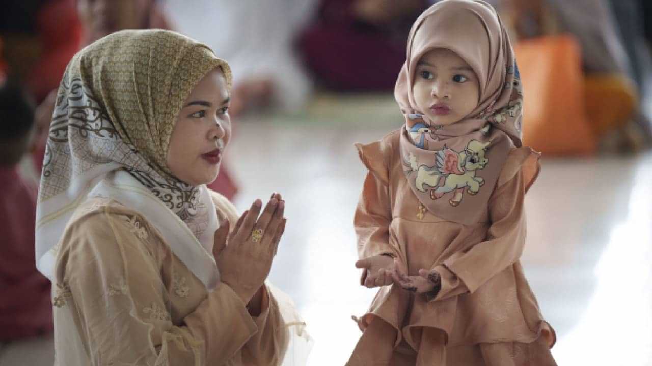 Ramadan 2025: ഇനി വ്രതശുദ്ധിയുടെ പുണ്യ നാളുകൾ; ​ഗൾഫ് രാജ്യങ്ങളിൽ ഇന്ന് റംസാൻ വ്രതാരംഭം, കേരളത്തിൽ നാളെ