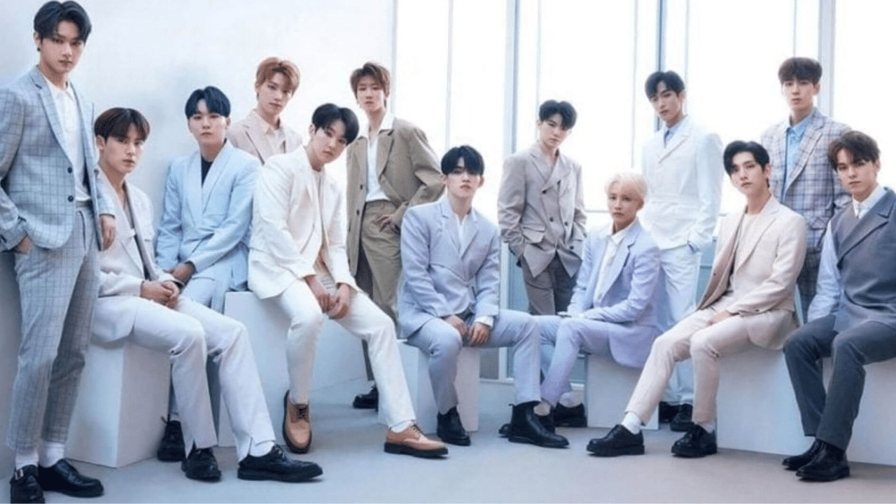 2015 മെയ് 26ന് അരങ്ങേറ്റം കുറിച്ച സെവന്റീൻ 2025 മെയ് 16ന് അവരുടെ പത്താം വാർഷികം ആഘോഷിക്കും. പ്ലെഡിസ് എന്റർടൈൻമെന്റിന്റെ കീഴിൽ രൂപീകരിച്ച ഈ 13 അംഗ ഗ്രൂപ്പ് ഏറ്റവും വലിയ കെ-പോപ്പ് ഗ്രൂപ്പുകളിൽ ഒന്നായി കണക്കാക്കപ്പെടുന്നു. അവരുടെ പത്താം വാർഷിക ആഘോഷങ്ങൾക്ക് പിന്നാലെ ഹോഷിയും വൂസിയും സൈന്യത്തിൽ ചേരും. (Image Credits: X)