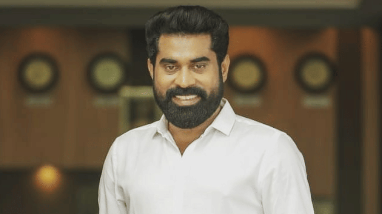 Suraj Venjaramoodu: വീട്ടിൽ പെണ്ണുങ്ങൾക്ക് ഇത്രയും ജോലിയുണ്ടായിരുന്നോ എന്ന് ആ സിനിമ കണ്ട പല ആണുങ്ങളും ചോദിച്ചു; സൂരജ് വെഞ്ഞാറമൂട്