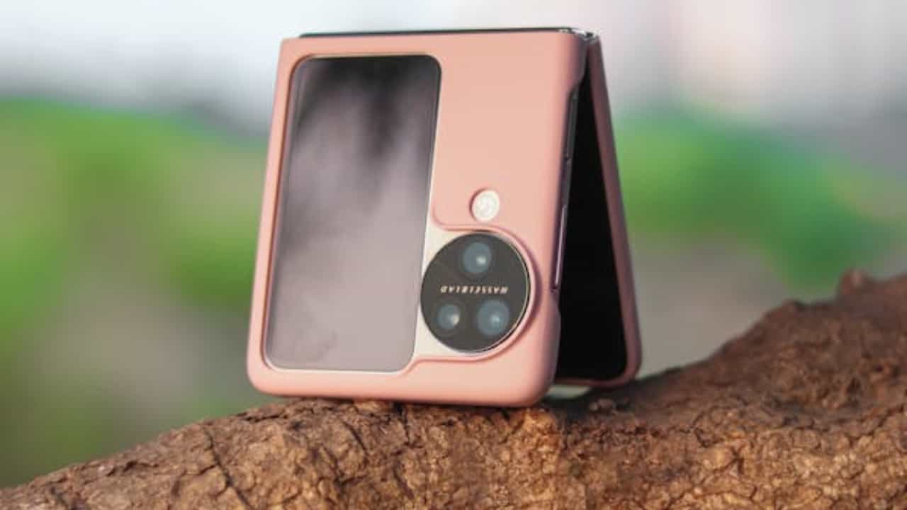 Samsung Galaxy Z Flip FE: സാംസങ് ഗ്യാലക്സി സെഡ് ഫ്ലിപ് ഫാൻ എഡിഷൻ ഉടൻ പുറത്തിറങ്ങും; പ്രത്യേകതകൾ ഇങ്ങനെ