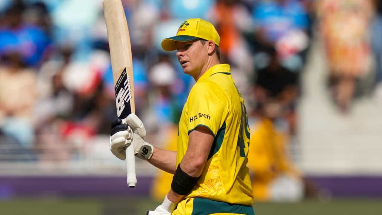 Steve Smith: ഇന്ത്യക്കെതിരെ കളിച്ചത് അവസാന മത്സരം; ഏകദിനത്തിൽ നിന്ന് വിരമിക്കൽ പ്രഖ്യാപിച്ച് സ്റ്റീവ് സ്മിത്ത് Steve Smith: ഇന്ത്യക്കെതിരെ കളിച്ചത് അവസാന മത്സരം; ഏകദിനത്തിൽ നിന്ന് വിരമിക്കൽ പ്രഖ്യാപിച്ച് സ്റ്റീവ് സ്മിത്ത്