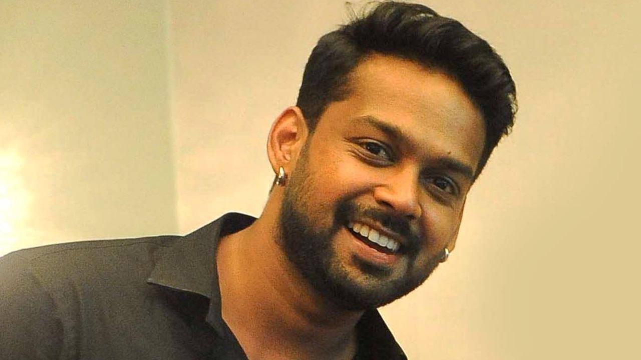 Sujith Sudhakaran: ഏറ്റവും പ്രഷര് അനുഭവിച്ചത് മലൈക്കോട്ടെ വാലിബനില്, എമ്പുരാനില് കണ്ഫ്യൂഷന് ഇല്ലായിരുന്നു Sujith Sudhakaran: ഏറ്റവും പ്രഷര് അനുഭവിച്ചത് മലൈക്കോട്ടെ വാലിബനില്, എമ്പുരാനില് കണ്ഫ്യൂഷന് ഇല്ലായിരുന്നു