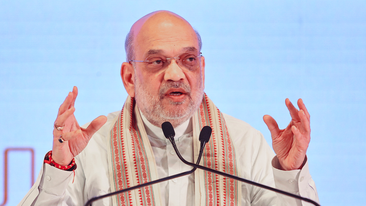 Amit Shah Nephew Impersonation Case: അമിത് ഷായുടെ അനന്തരവനെന്ന വ്യാജേന തട്ടിയത് കോടികൾ; യുവാവിന് ജാമ്യം നിഷേധിച്ച് ഡൽഹി കോടതി