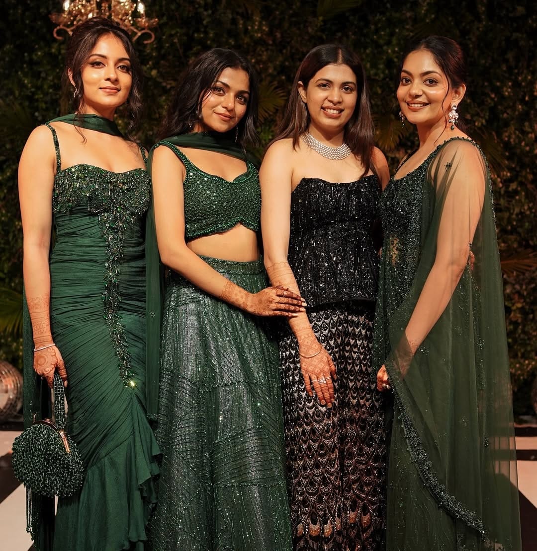 വീഡിയോക്ക് താഴെ ഇവരെ വിമര്‍ശിച്ചും ആശംസകള്‍ അറിയിച്ചും നിരവധി കമന്റുകളാണ് എത്തുന്നത്. ഈ ഗ്യാങ് അടിപൊളിയാണ്. അമ്മു, ഇഷാനി, ഹന്‍സു, ദിയയും ഭര്‍ത്താവും ഉണ്ടായിരുന്നെങ്കില്‍ കുറച്ച് അസ്വാഭാവികമായേനെ എന്നാണ് ഒരാള്‍ കുറിച്ചത്.