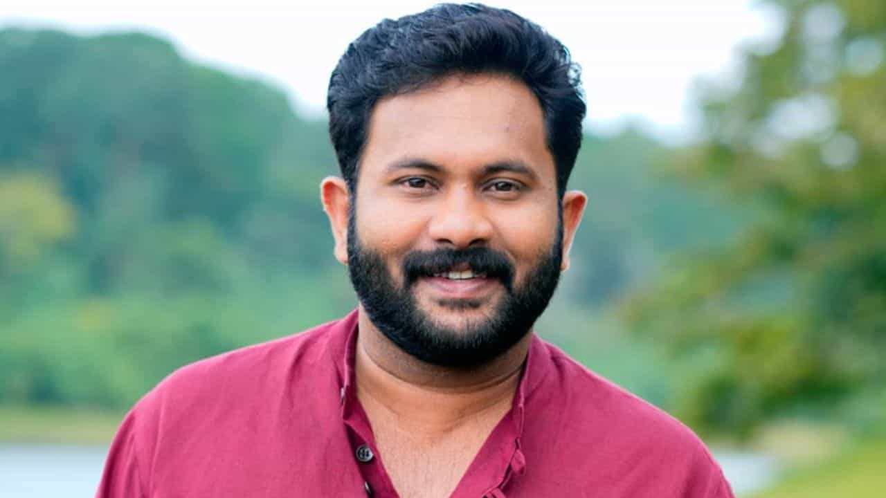 Aju Varghese: എമ്പുരാനില്‍ ആ കഥാപാത്രം ഞാന്‍ ആകണമെന്ന് ആഗ്രഹിച്ചിരുന്നു, പൃഥ്വിരാജിനോട് ചാന്‍സും ചോദിച്ചു: അജു വര്‍ഗീസ്‌