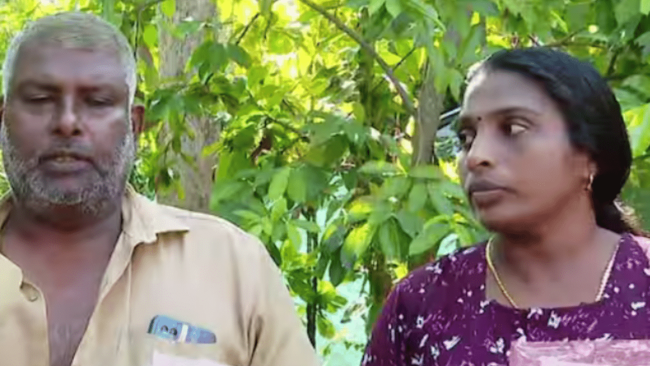 Alappuzha Temple Clash: അന്നദാനത്തിനിടെ അച്ചാർ ചോദിച്ചത് നാല് തവണ, കൊടുത്തില്ല; ആലപ്പുഴയിൽ ക്ഷേത്ര ഭാരവാഹിക്കും ഭാര്യയ്ക്കും മർദനം