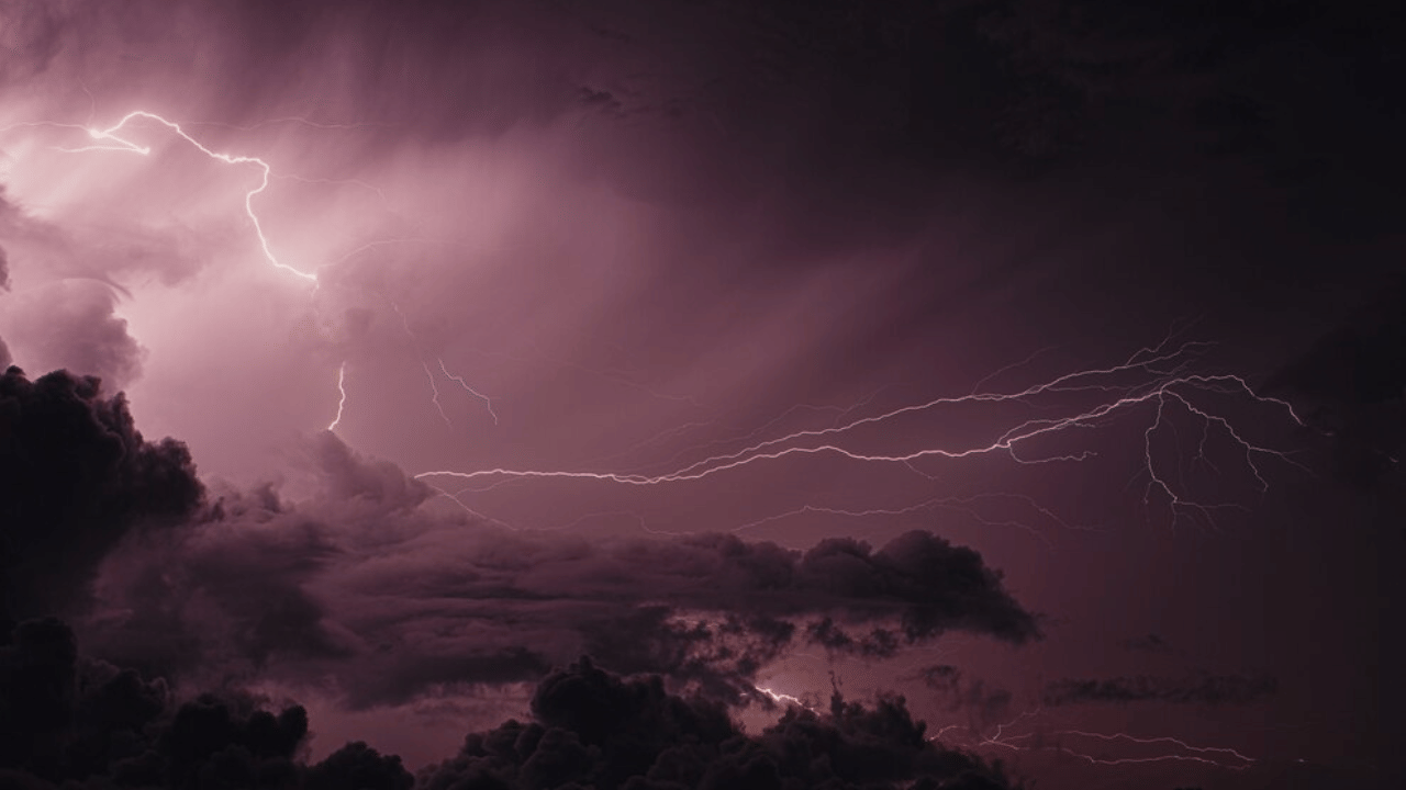 Bihar Lightning Strike Death: ബിഹാറിൽ ഇടിമിന്നലേറ്റ് 13 പേർ മരിച്ചു; ധനസഹായം പ്രഖ്യാപിച്ച് മുഖ്യമന്ത്രി നിതീഷ് കുമാര്‍