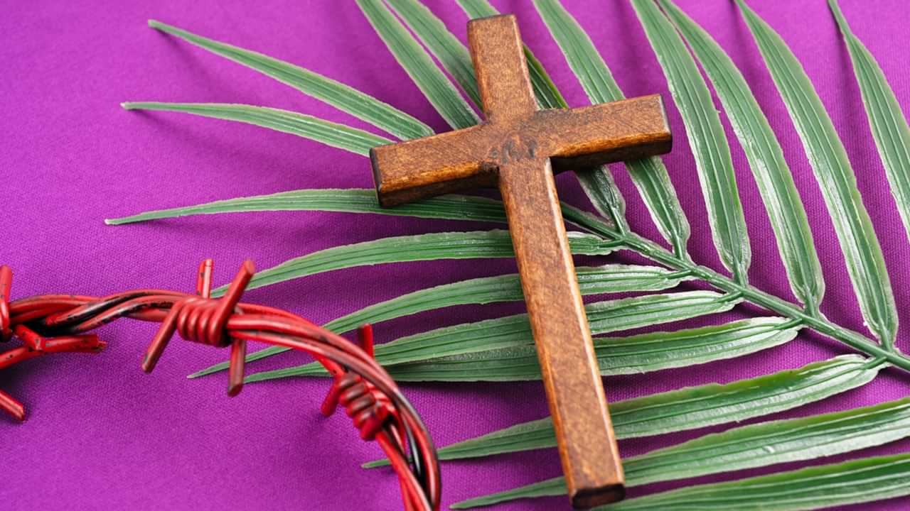 Maundy Thursday 2025: യേശുദേവന്റെ അന്ത്യ അത്താഴ സ്മരണയിൽ വീണ്ടുമൊരു പെസഹാ വ്യാഴം കൂടി; പ്രിയപ്പെട്ടവര്‍ക്ക് ആശംസകള്‍ നേരാം