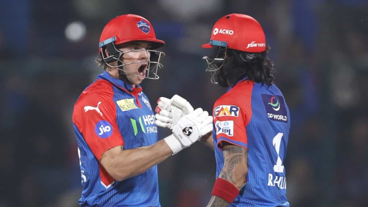 IPL 2025: പഴയ ഫോമിലെത്തി രാഹുൽ; തുണയായി സ്റ്റബ്സ്; ഡൽഹിയ്ക്ക് ഭേദപ്പെട്ട സ്കോർ IPL 2025: പഴയ ഫോമിലെത്തി രാഹുൽ; തുണയായി സ്റ്റബ്സ്; ഡൽഹിയ്ക്ക് ഭേദപ്പെട്ട സ്കോർ