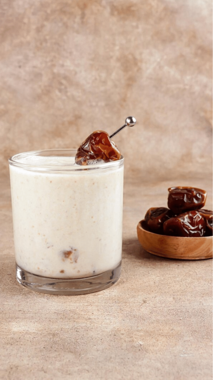 Dates Benefits : ഗ്ലൂക്കോസ്, ഫ്രക്ടോസ് തുടങ്ങിയ പ്രകൃതിദത്ത മധുരങ്ങളാൽ സമ്പന്നമായ ഒന്നാണ് ഈന്തപ്പഴം. പ്രോട്ടീനുകളും കാർബോഹൈഡ്രേറ്റുകളും ഇവയിൽ ധാരാളമുണ്ട്.