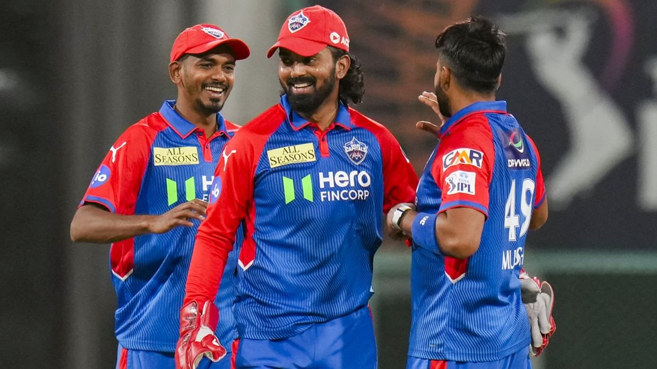 ഇന്ന് കൊല്ക്കത്തയെ തോല്പിച്ച് വിജയവഴിയില് തിരിച്ചെത്താനാകും ഡല്ഹിയുടെ ശ്രമം. കഴിഞ്ഞ മത്സരത്തില് ആര്സിബിയോട് തോറ്റിരുന്നു. മത്സരം ലൈവായി സ്റ്റാര് സ്പോര്ട്സ് നെറ്റ്വര്ക്കില് കാണാം. ജിയോഹോട്ട്സ്റ്റാറിലും കാണാം.