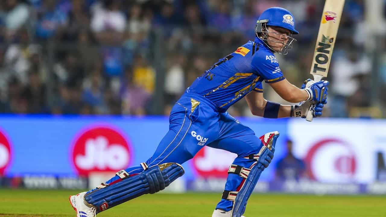 IPL 2025: ചെന്നൈ സൂപ്പര്‍ കിങ്‌സിന്റെ മാസ്റ്റര്‍ പ്ലാന്‍; ജൂനിയര്‍ എബി ഡി വില്ലിയേഴ്‌സ് ടീമിലെത്തി; ഇനി കളി മാറും