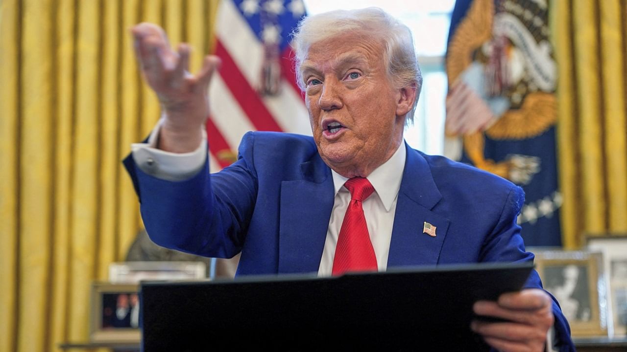 സര്‍വകലാശാലയുടെ ഭരണം, നിയമന രീതികള്‍, പ്രവേശന നടപടിക്രമങ്ങള്‍ തുടങ്ങിയവയില്‍ മാറ്റം വരുത്താനായിരുന്നു ട്രംപ് ഭരണകൂടത്തിന്റെ നീക്കം. വിദേശ വിദ്യാര്‍ത്ഥികളുടെ പരിശോധനയ്ക്ക് ഇമിഗ്രേഷന്‍ അധികാരികളുമായി സഹകരിക്കണമെന്നും ഉത്തരവിട്ടിരുന്നു.