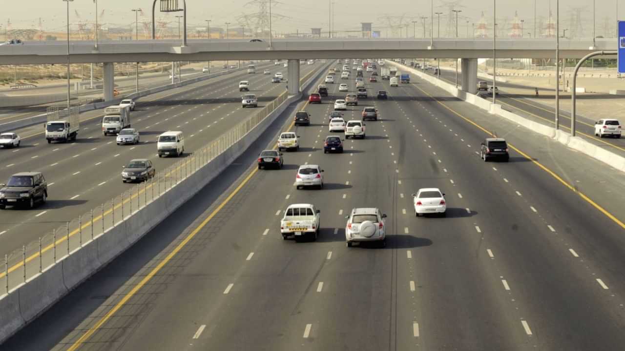 Dubai: അപകടകരമായി വാഹനമോടിക്കുന്ന ഇരുചക്ര ഡ്രൈവർമാർക്ക് റാങ്കിംഗ്; ദുബായിൽ പുതിയ സംവിധാനമൊരുങ്ങുന്നു