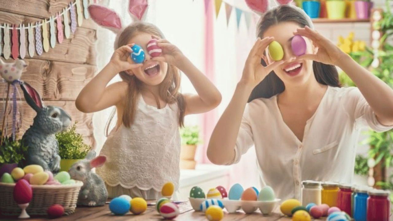 Easter 2025: വ്യത്യസ്ത തീയതികളും വ്യത്യസ്ത ആചാരങ്ങളും...: ലോകത്തിലെ ഈസ്റ്റർ ആഘോഷങ്ങൾ ഇങ്ങനെ Easter 2025: വ്യത്യസ്ത തീയതികളും വ്യത്യസ്ത ആചാരങ്ങളും...: ലോകത്തിലെ ഈസ്റ്റർ ആഘോഷങ്ങൾ ഇങ്ങനെ