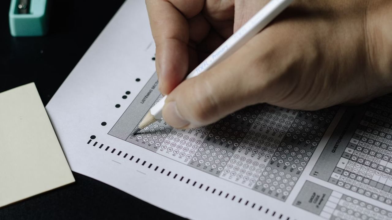 Kerals PSC Examination: സെക്രട്ടേറിയറ്റ് അസിസ്റ്റന്റ് അടക്കം നിരവധി തസ്തികകള്‍; മെയ് മാസത്തിലെ പിഎസ്‌സി പരീക്ഷകള്‍ ഏതെല്ലാം?