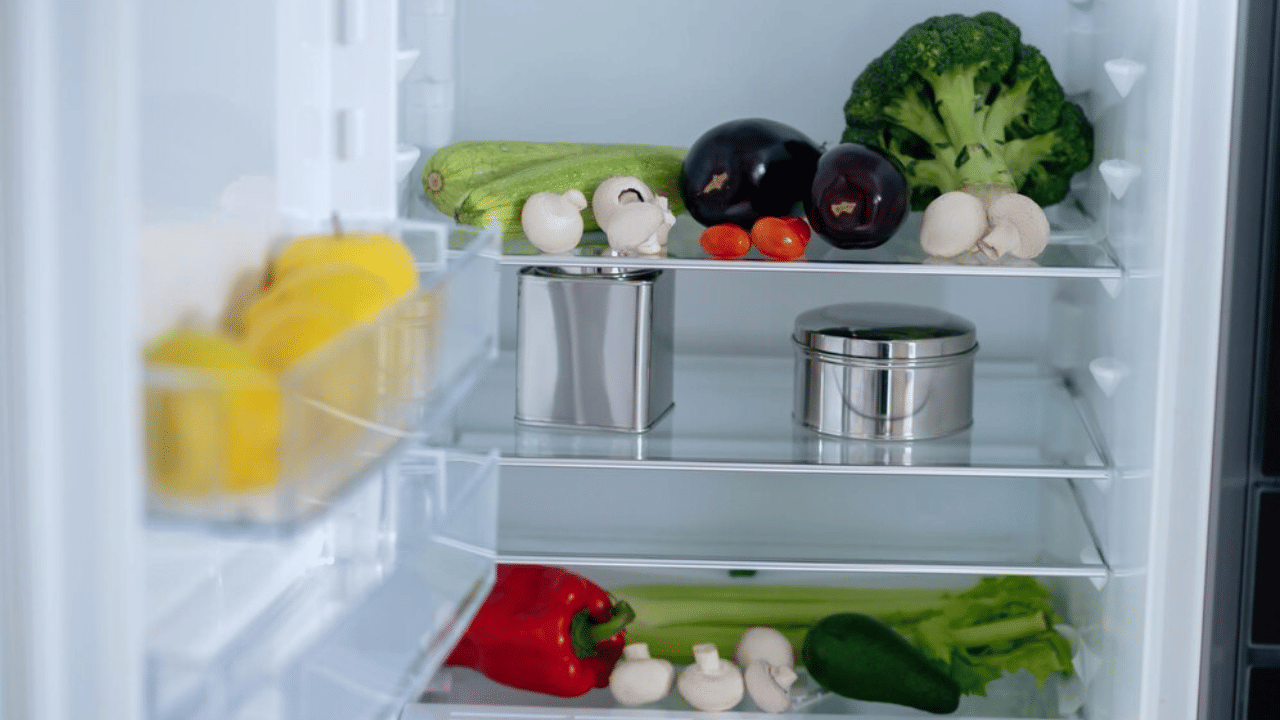 Foods You Should Not Refrigerate: ഈ ഭക്ഷണസാധനങ്ങൾ ഒരിക്കലും ഫ്രിഡ്ജിൽ സൂക്ഷിക്കരുത്; പണിപാളും! Foods You Should Not Refrigerate: ഈ ഭക്ഷണസാധനങ്ങൾ ഒരിക്കലും ഫ്രിഡ്ജിൽ സൂക്ഷിക്കരുത്; പണിപാളും!